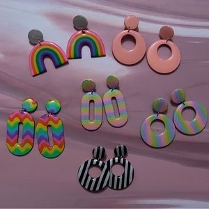 Blush Daisy Earring Lot